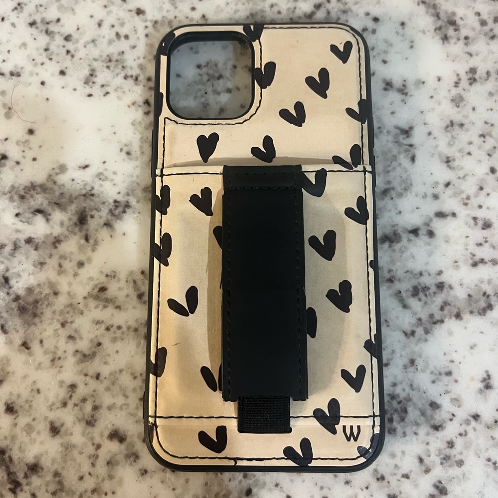 Stylish Cream Heart Phone Case with Stand